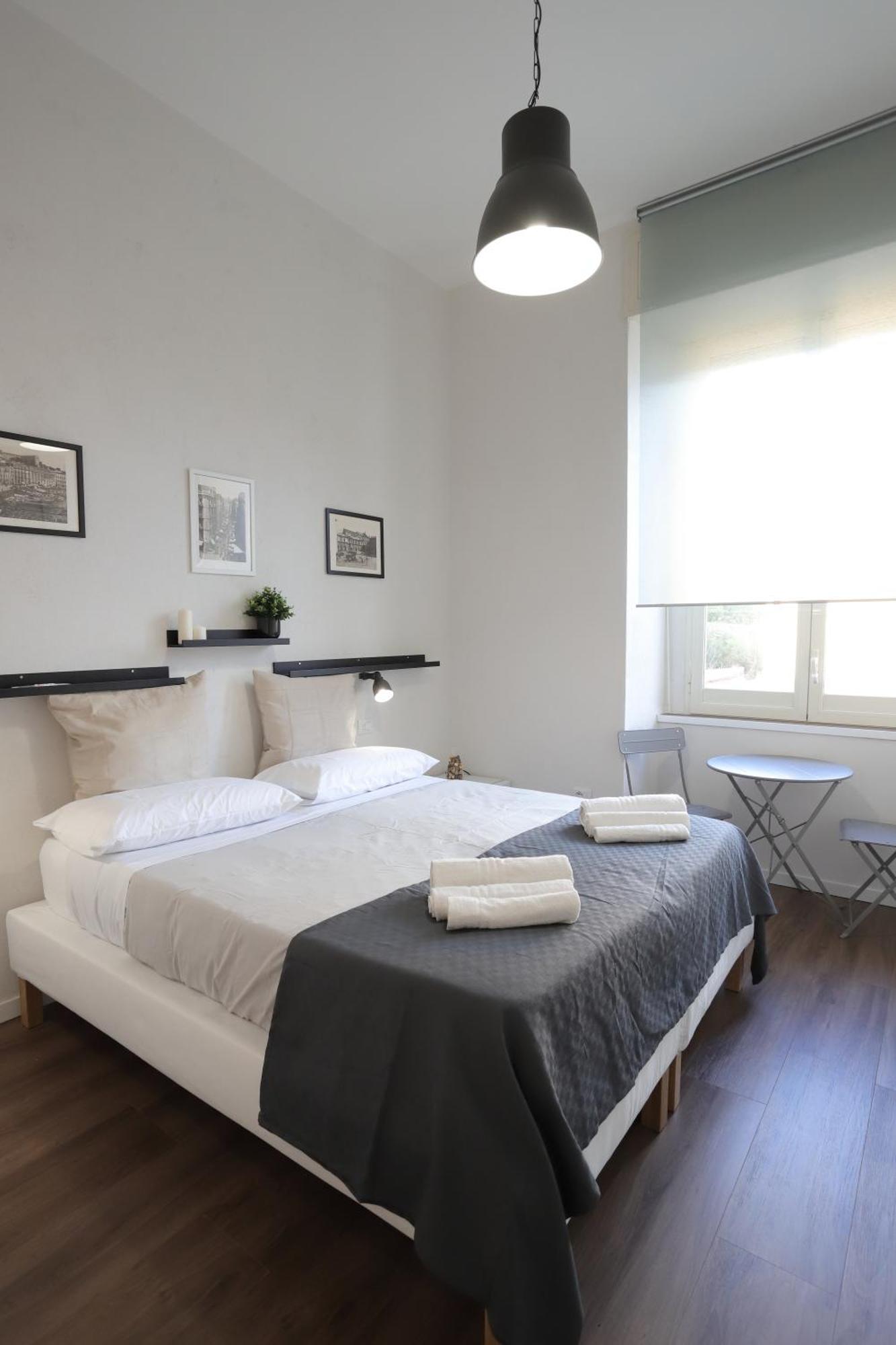 Tammurriata Nera Bedroom Napoli Esterno foto
