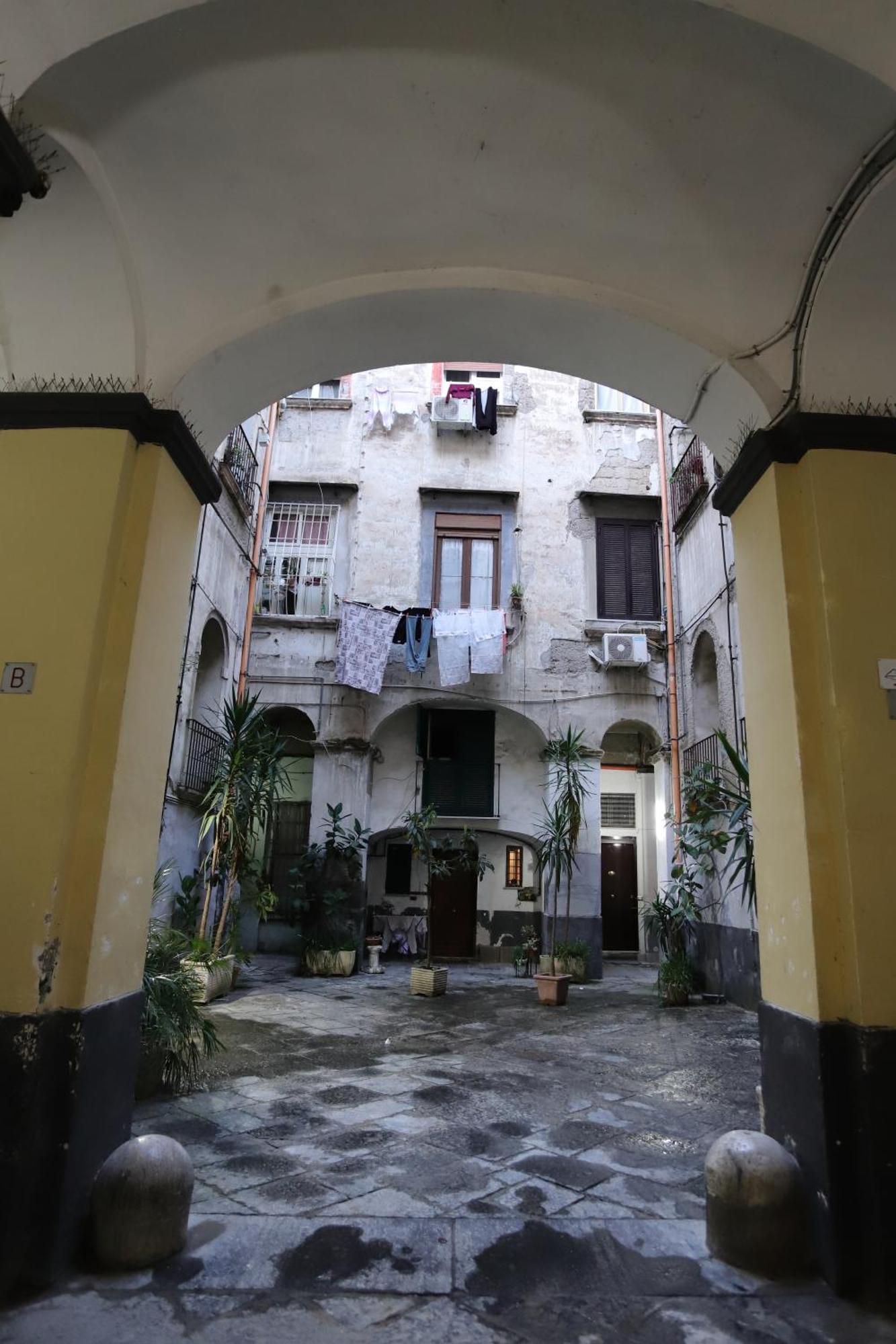 Tammurriata Nera Bedroom Napoli Esterno foto