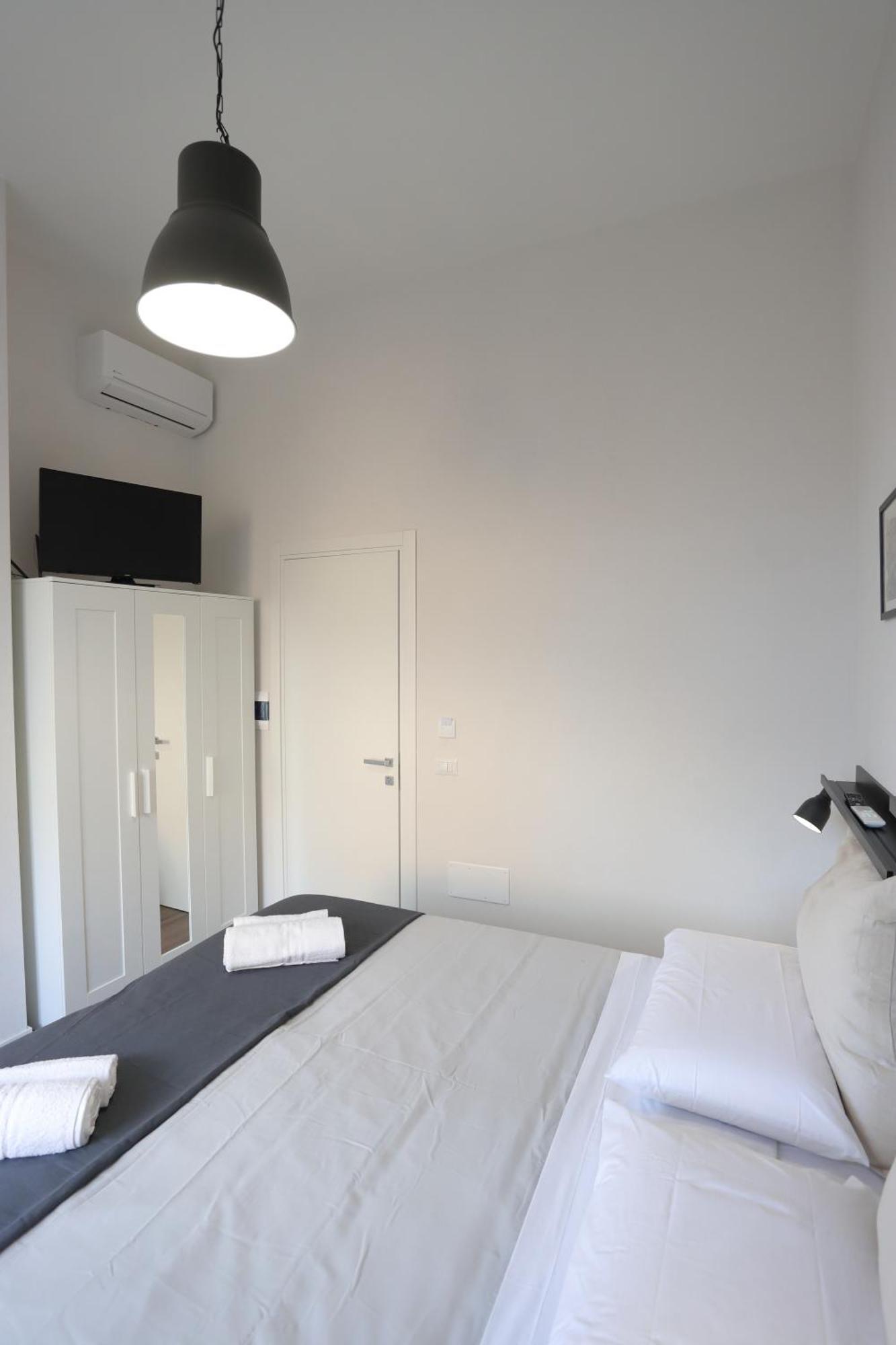 Tammurriata Nera Bedroom Napoli Esterno foto