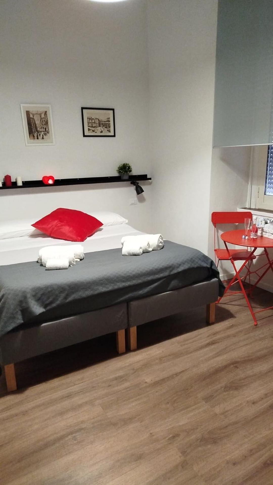 Tammurriata Nera Bedroom Napoli Esterno foto